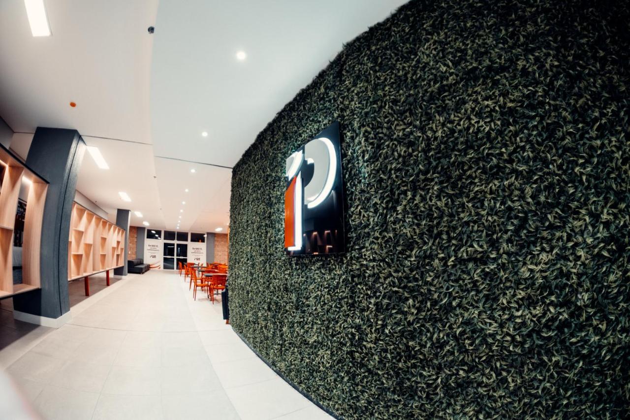 P1 Hotel 圣玛丽亚 外观 照片